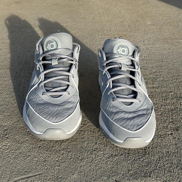 Nike KD 16 Shoes - Picture 4 of 6